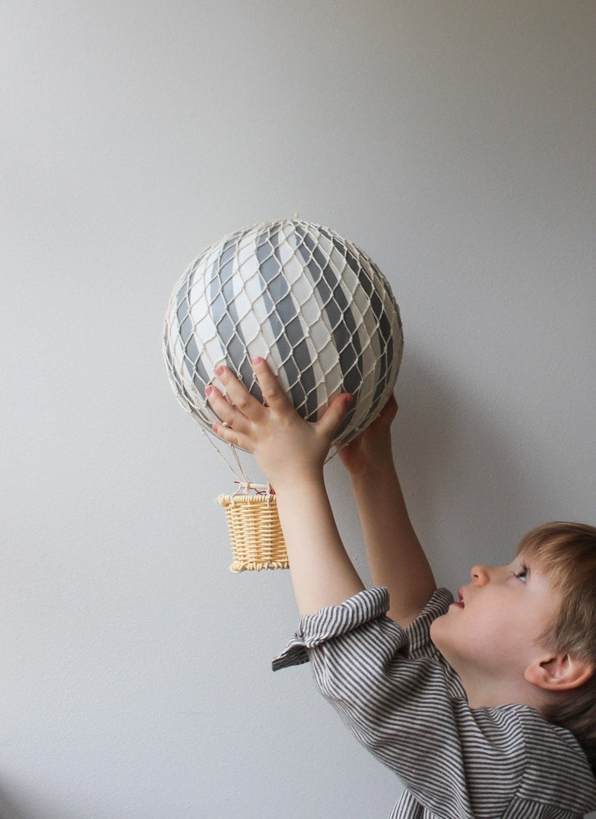 Balão de Ar Quente Cinzento Filibabba
